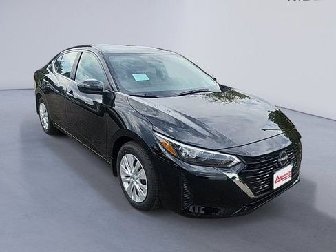 New 2025 Nissan Sentra S image 7