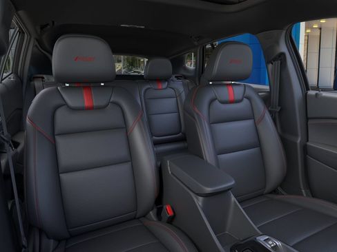 New 2026 Chevrolet Trax RS w/ Sunroof Package FWD image 16