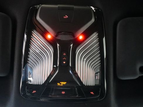 Used 2024 BMW X5 xDrive40i image 30