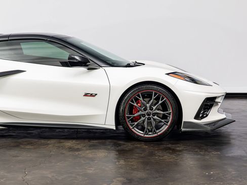Used 2023 Chevrolet Corvette Stingray Premium Conv RWD image 25