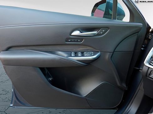 Used 2019 Cadillac XT4 Sport image 19