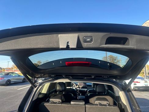 Used 2022 Kia Telluride SX w/ SX Prestige Package image 29