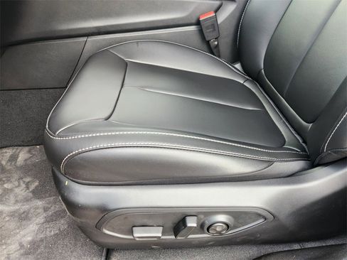 New 2025 Jeep Grand Cherokee Limited image 17