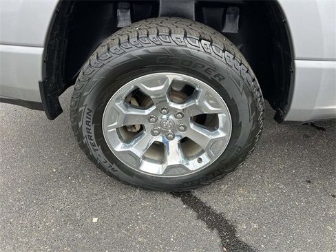 Used 2020 RAM 1500 Big Horn image 10