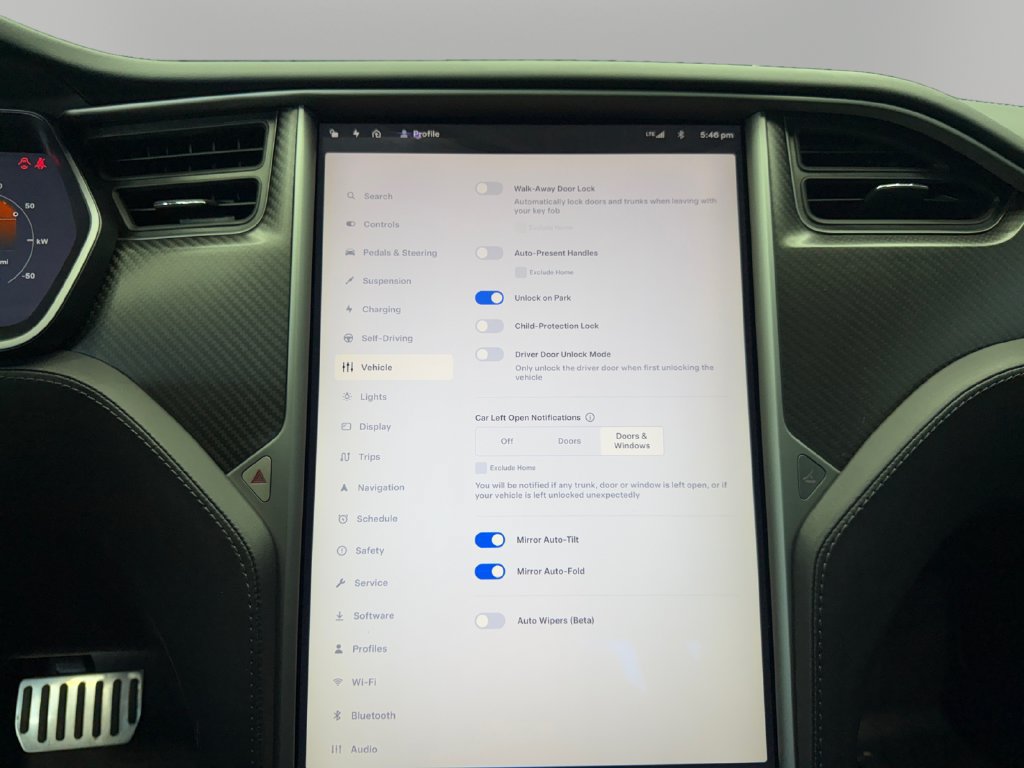 Used 2018 Tesla Model S 75D AWD/4WD image 24