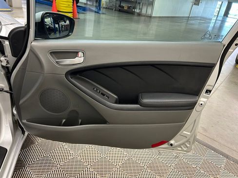 Used 2017 Kia Forte LX w/ LX Popular Package FWD image 15
