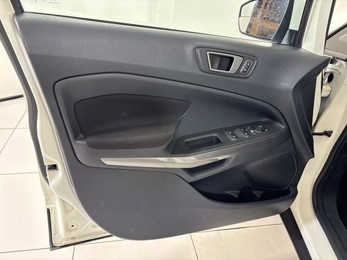 Used 2020 Ford EcoSport SE image 11
