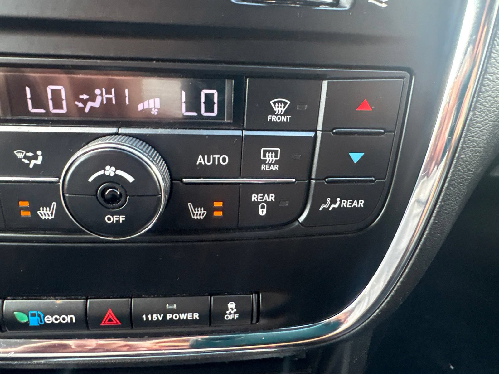 Used 2019 Dodge Grand Caravan GT FWD image 29