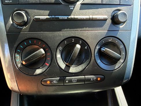Used 2011 MAZDA CX-7 i SV FWD image 15