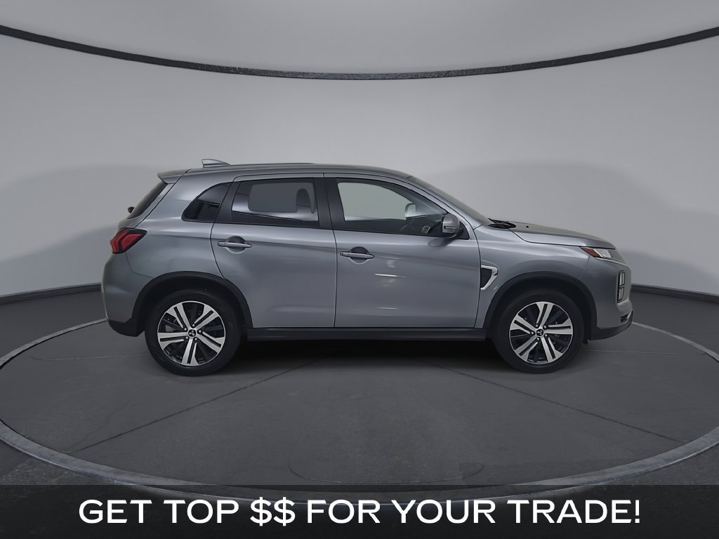 Used 2025 Mitsubishi Outlander Sport SE AWD/4WD image 2