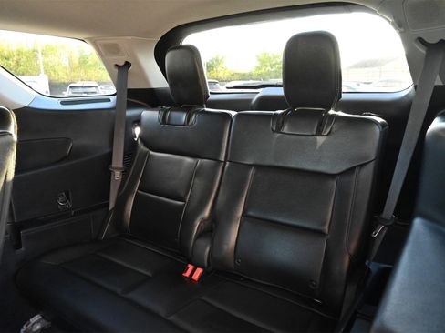 Used 2021 Ford Explorer Limited w/ Equipment Group 301A image 21