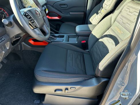 New 2026 Nissan Frontier Pro-X w/ Tow Package image 9