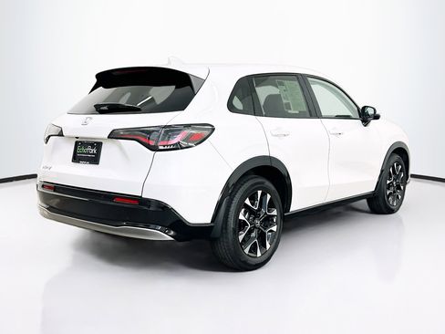 Used 2026 Honda HR-V EX-L image 9