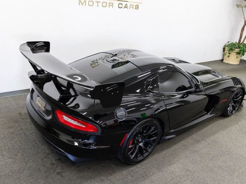 Used 2016 Dodge Viper ACR w/ Extreme Aero Package RWD image 23