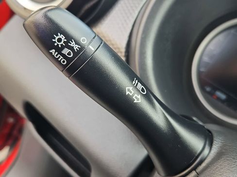 Used 2020 Nissan Kicks SV image 25