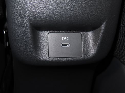 New 2025 Nissan Versa SV w/ Trunk Package image 27