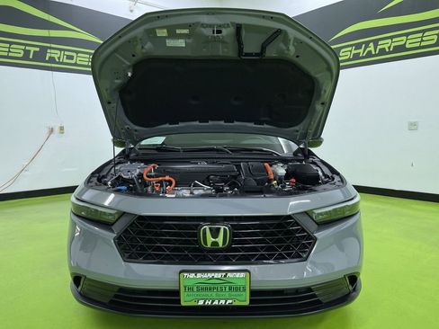 Used 2024 Honda Accord Sport image 4