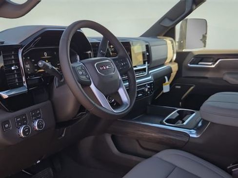 New 2026 GMC Sierra 2500 SLT w/ SLT Premium Package image 34