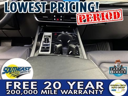 Used 2025 Volkswagen Atlas SE image 40