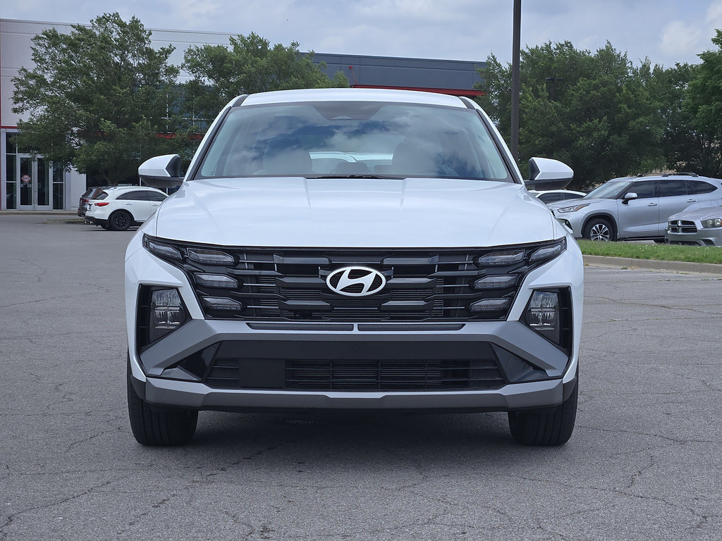 New 2026 Hyundai Tucson SE FWD image 2