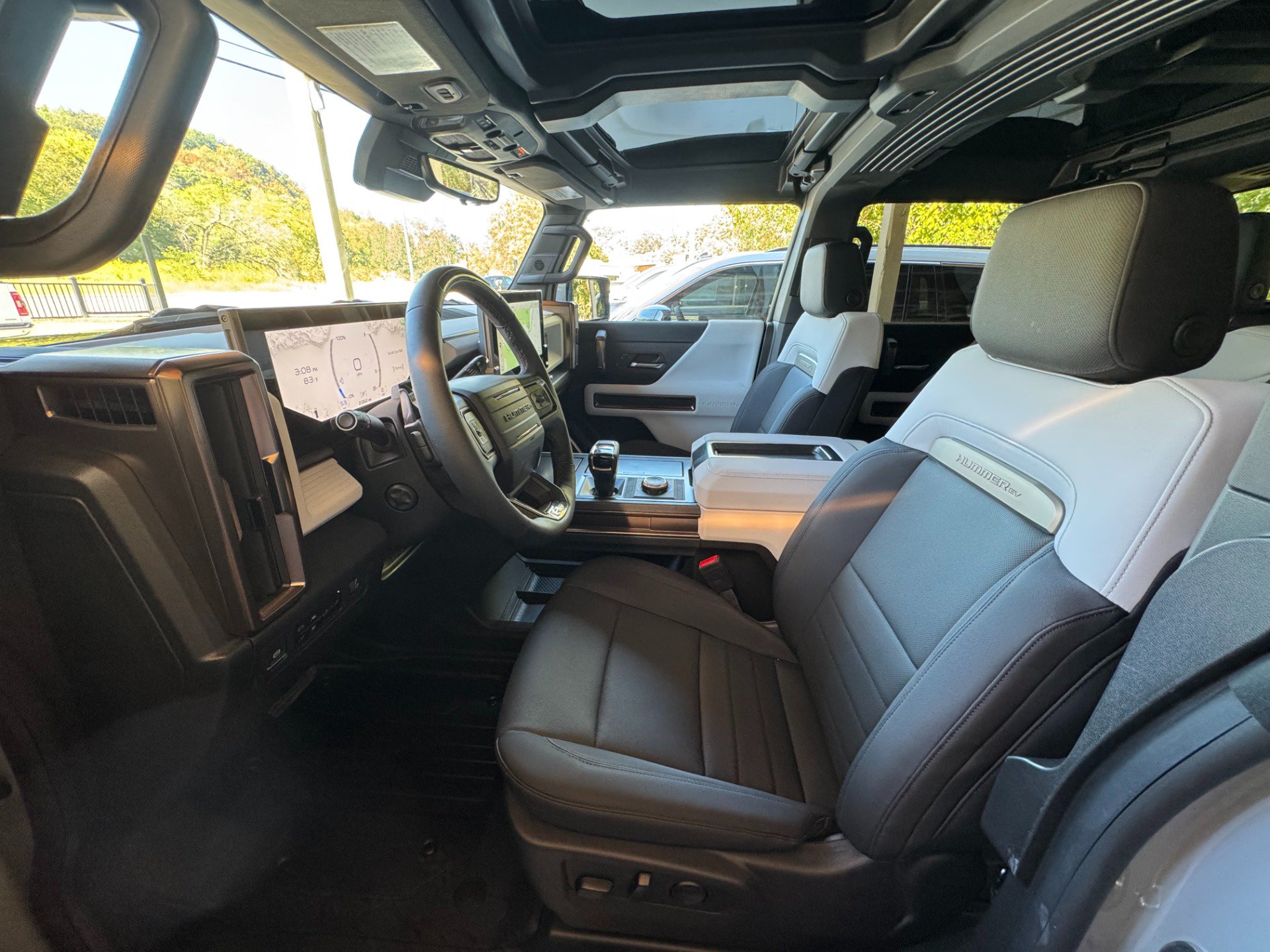 Used 2025 GMC Hummer EV 3X w/ Extreme Off-Road Package AWD/4WD image 11