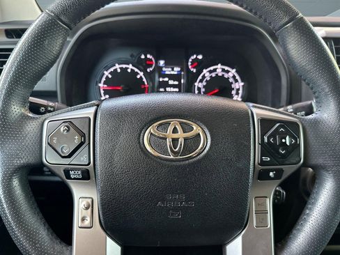 Used 2021 Toyota 4Runner SR5 RWD image 17
