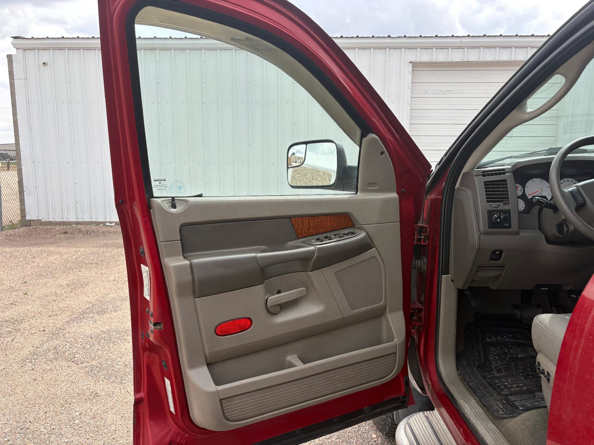 Used 2006 Dodge Ram 2500 Truck SLT w/ Trailer Tow Group AWD/4WD image 11
