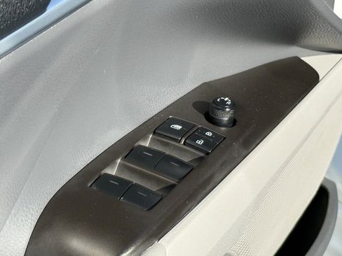 Certified 2023 Toyota Camry SE image 16