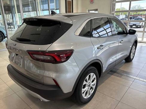 Certified 2024 Ford Escape Active FWD image 3