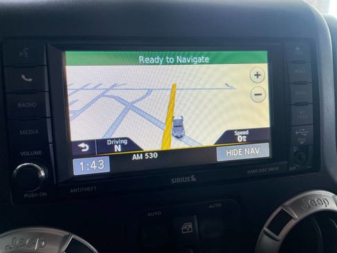 Used 2012 Jeep Wrangler Unlimited Sahara w/ Connectivity Group image 33