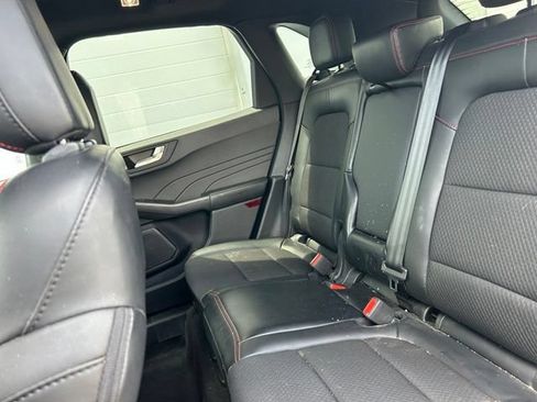 Used 2023 Ford Escape ST-Line Select w/ Tech Pack #2 AWD/4WD image 9