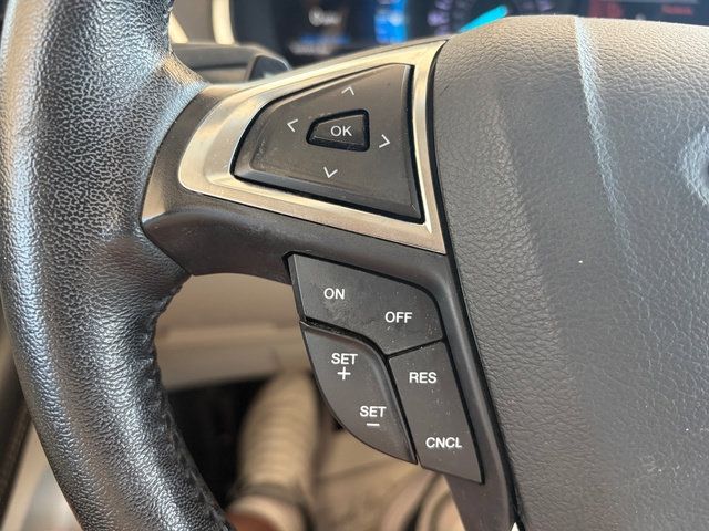 Used 2018 Ford Edge Titanium w/ Equipment Group 301A AWD/4WD image 20