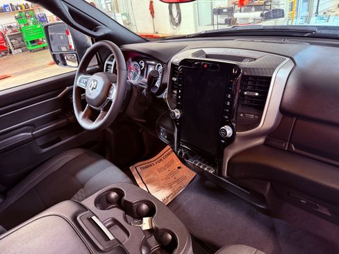 Used 2026 RAM 2500 Big Horn AWD/4WD image 11