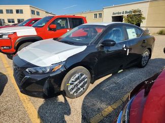 New 2025 Nissan Sentra SV image 1