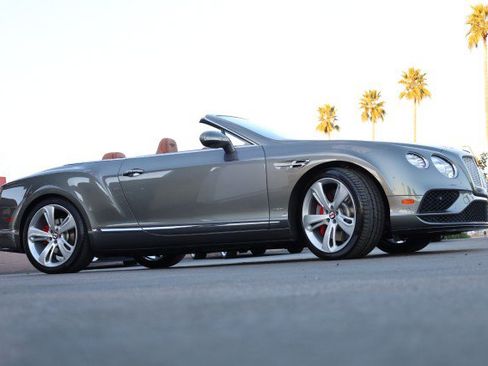 Used 2017 Bentley Continental GT V8 S image 12
