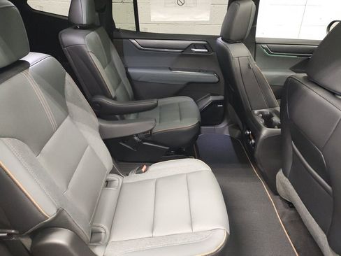 New 2026 GMC Acadia AT4 w/ Super Cruise Package image 12