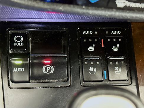 Used 2017 Lexus RX 350 AWD w/ Premium Package image 26