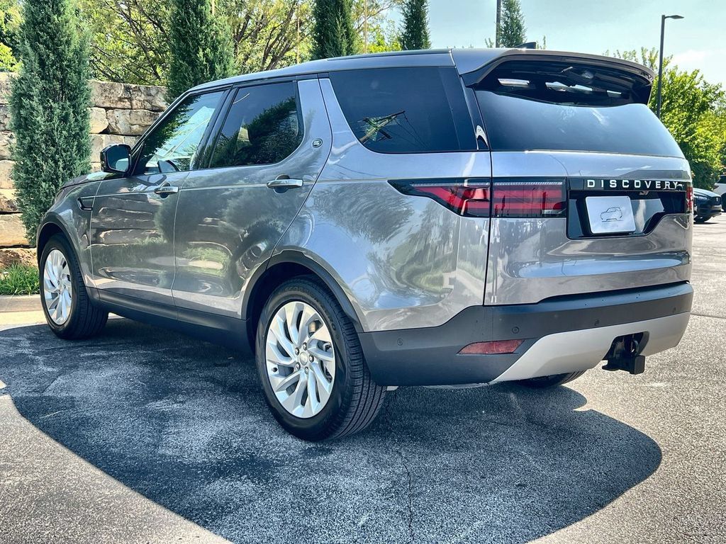 Used 2025 Land Rover Discovery S AWD/4WD image 3