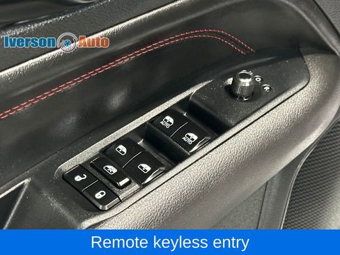 Used 2026 Jeep Compass Trailhawk AWD/4WD image 15