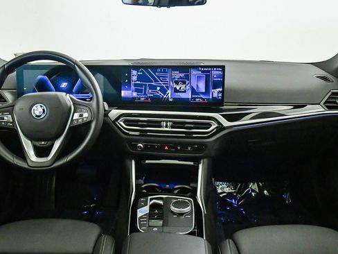 Certified 2023 BMW i4 eDrive40 w/ Premium Package RWD image 15