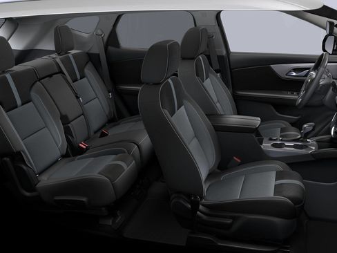 New 2025 Chevrolet Blazer LT w/ Midnight/Sport Edition image 31