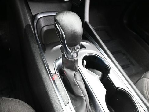 Used 2024 Chevrolet Malibu LT FWD image 22