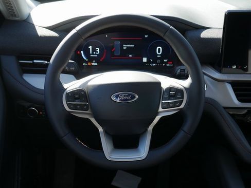 New 2026 Ford Explorer Active image 17