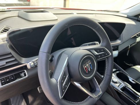 Used 2025 Buick Envision Sport Touring AWD/4WD image 11