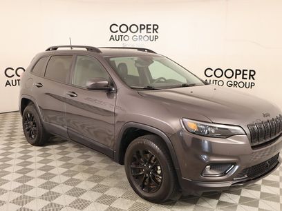 Used 2023 Jeep Cherokee Altitude Lux
