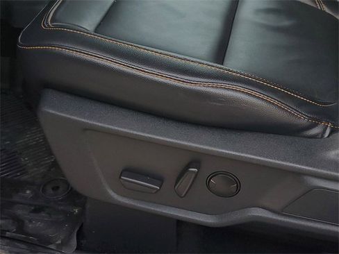 Certified 2024 Ford Bronco Badlands image 13