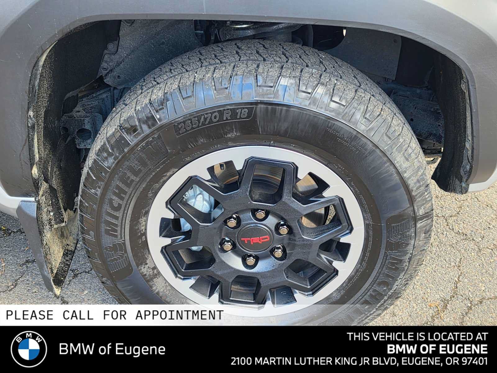 Used 2025 Toyota 4Runner TRD Off-Road Premium w/ Tow Technology Package AWD/4WD image 9