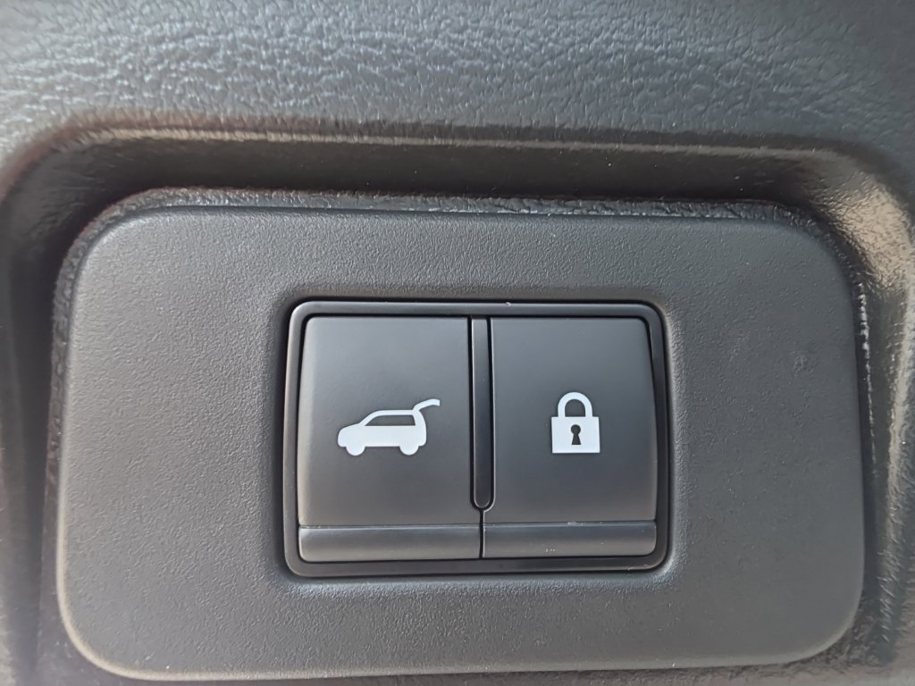 Certified 2023 Nissan Rogue SL w/ SL Premium Package AWD/4WD image 13