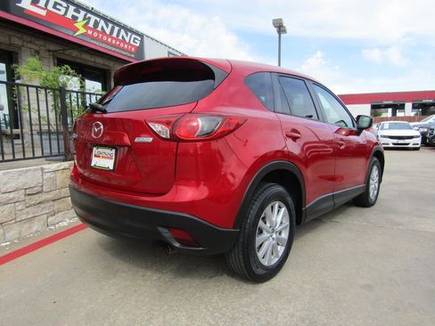 Used 2016 MAZDA CX-5 Touring image 4