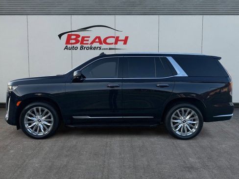 Used 2021 Cadillac Escalade Premium Luxury w/ Driver Assist Tech Package image 9